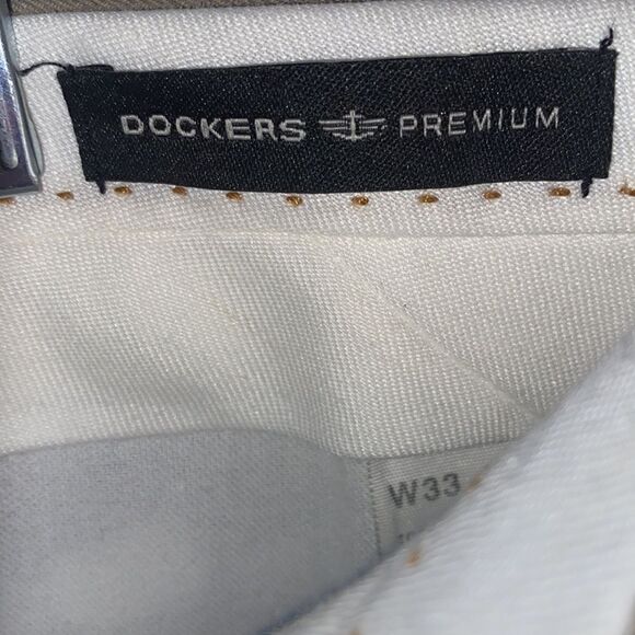 Dockers Relaxed Fit Flat Front Pants - Picture 10 of 11